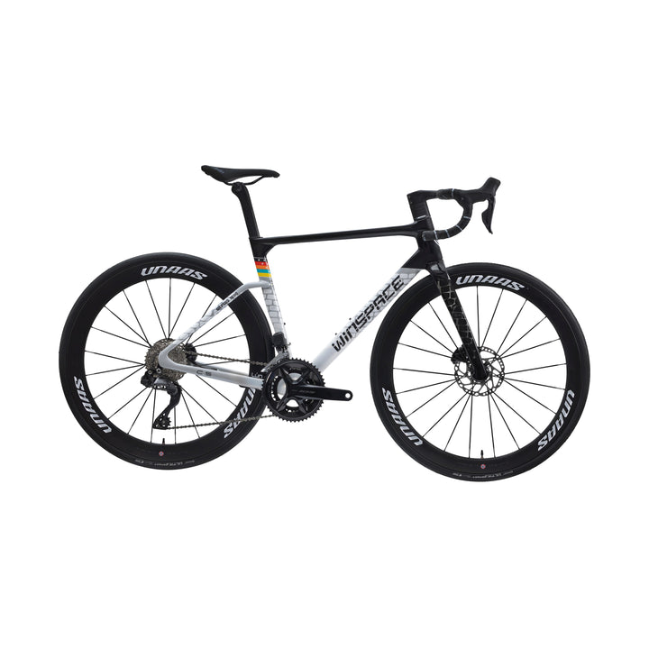 WINSPACE C5 105 Di2 road bike with white and black frame, "UNAAS" wheels, disc brakes and Shimano 105 Di2 groupset.
