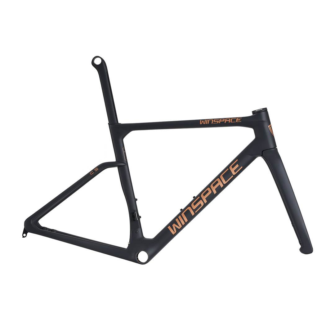 Black WINSPACE C5 carbon fiber road bike frameset with copper branding, includes fork and seatpost.