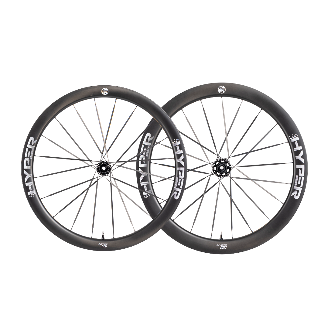 HYPER 3 D45 Disc Brake carbon wheelset, matte UD finish, white HYPER decals, black hubs, 5.2mm carbon spokes.
