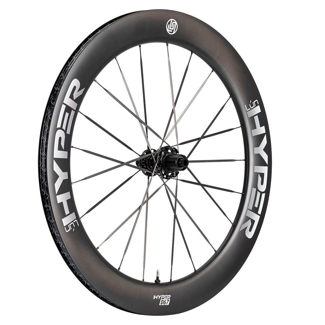 HYPER 3 D67 carbon disc wheelset, UD matte black, white HYPER branding, 60mm front / 68mm rear, 5.2mm wide spokes.