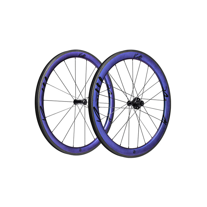 Lún Routte SE 45mm iridescent purple carbon fiber rim brake wheelset, black branding, tubeless ready, for product showcase.