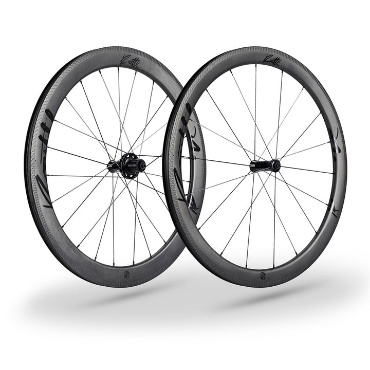 Lún Routte carbon wheelset, matte, 46mm front/54mm rear aero, disc brake, 21mm inner width.