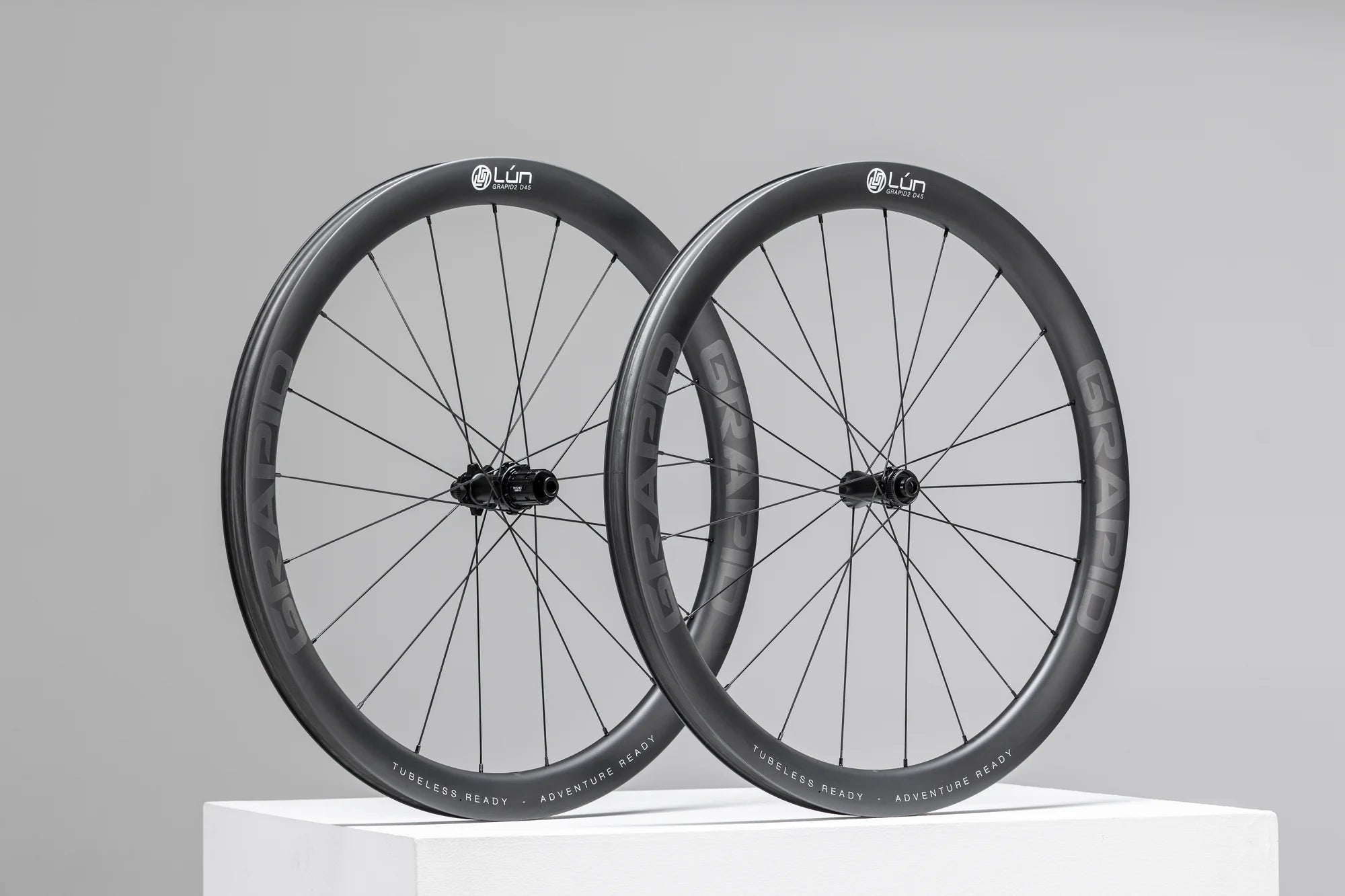 Complete GRAPID 2 wheelset on a light background